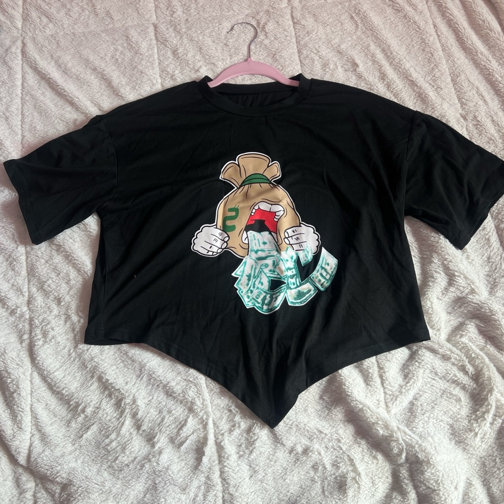 Black Graphic Cropped T-Shirt